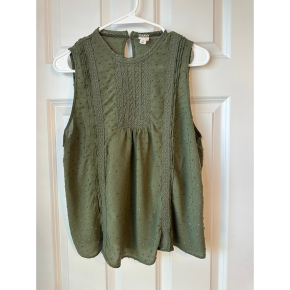 GAP Tops - Women's GAP Green Swiss Dot Lace Trim Sleeveless Blouse Size M